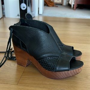 Free People Black Wedges